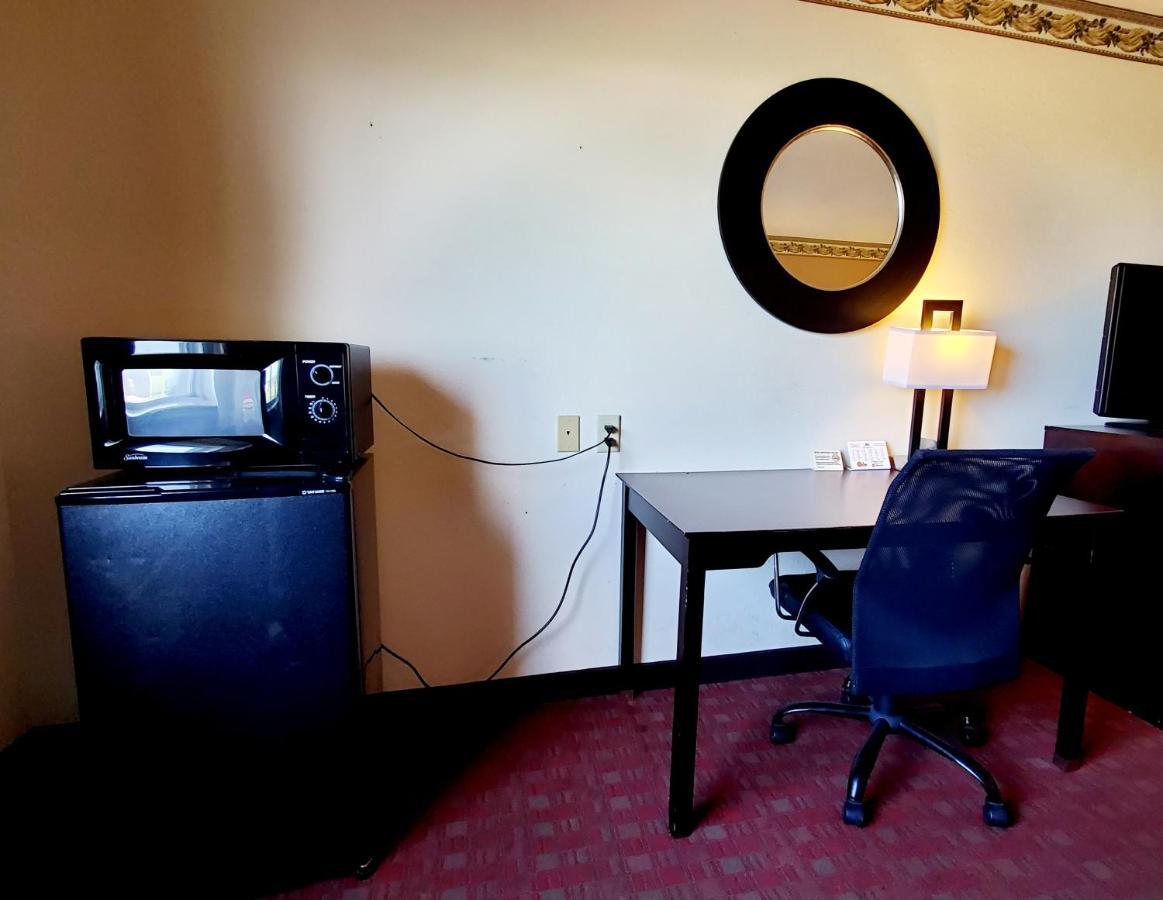 Executive Inn Alva Extérieur photo